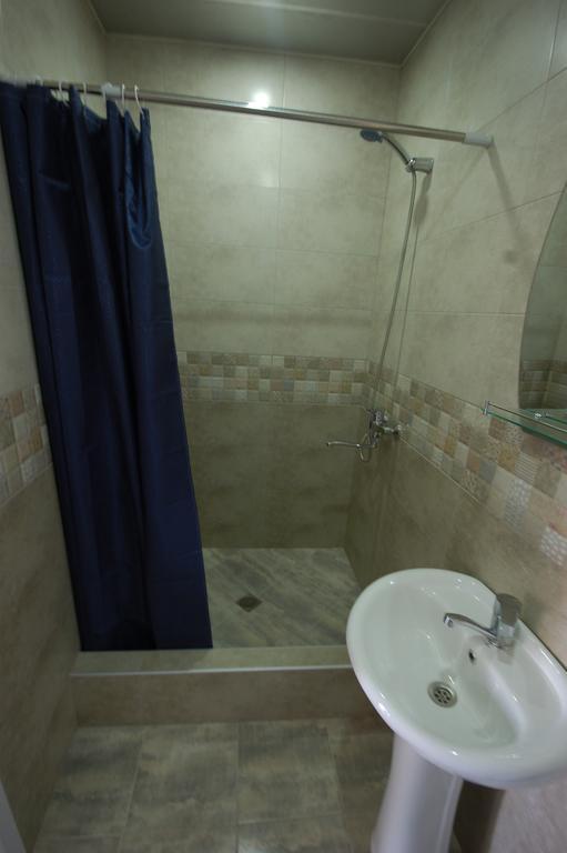 Guest House Aisi Signagi Exterior foto
